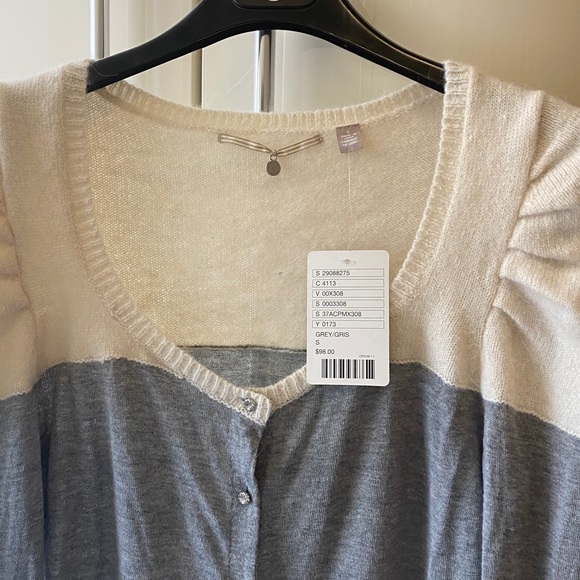 Sweater - Picture 2 of 7